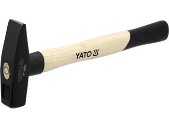 Młotek ślusarski 500g