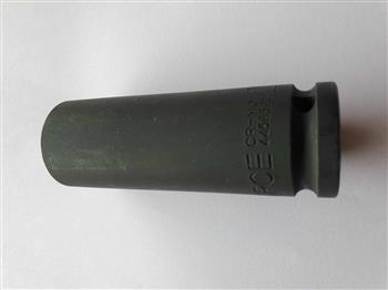 NASADKA 1/2" 21mm DŁUGA UDAR. FORCE