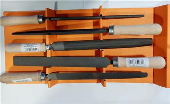 Kpl. pilników ślusarskich . 5szt 200-1